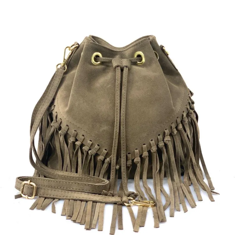 Austin – Suede Bucket Bag With Fringes