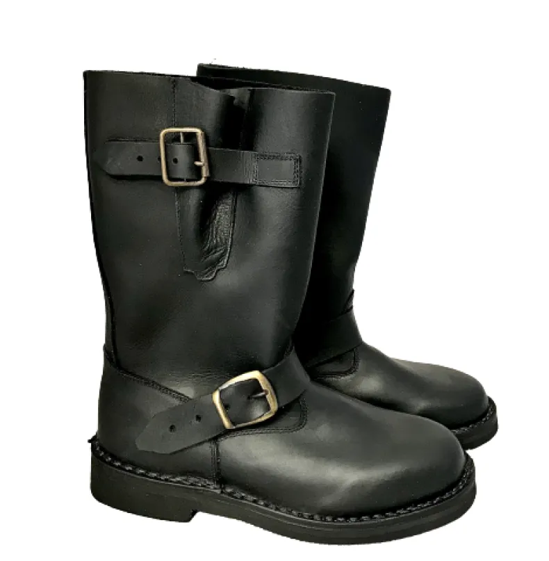 Black Artisan Boot In Greased Leather With Buckles