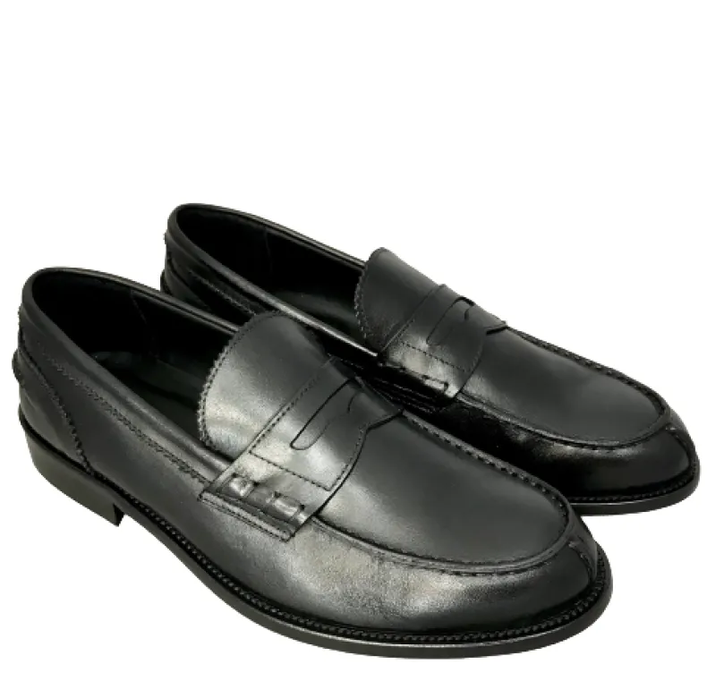 Black College Moccasin Stitched Blake