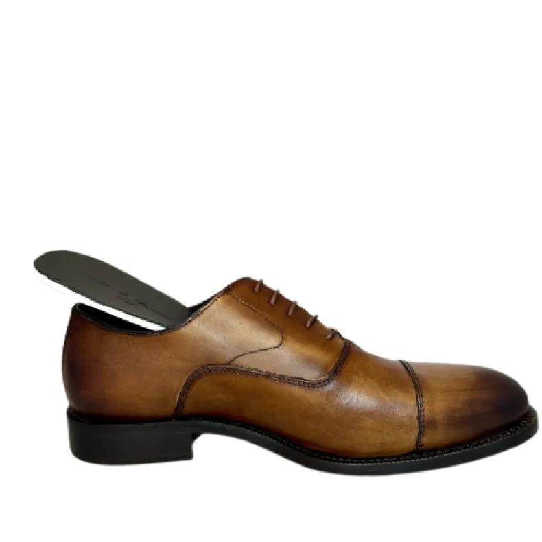 Brown Hand-stitched Shaded Brogues Blake