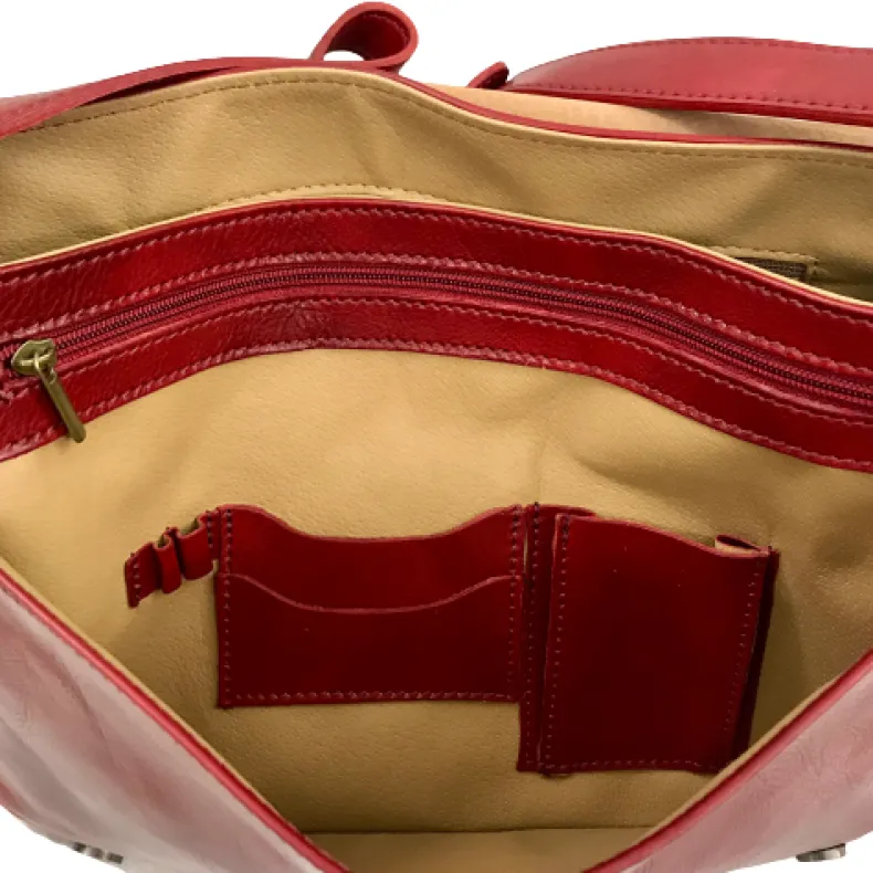 Classic Handcrafted Single Compartment Messenger