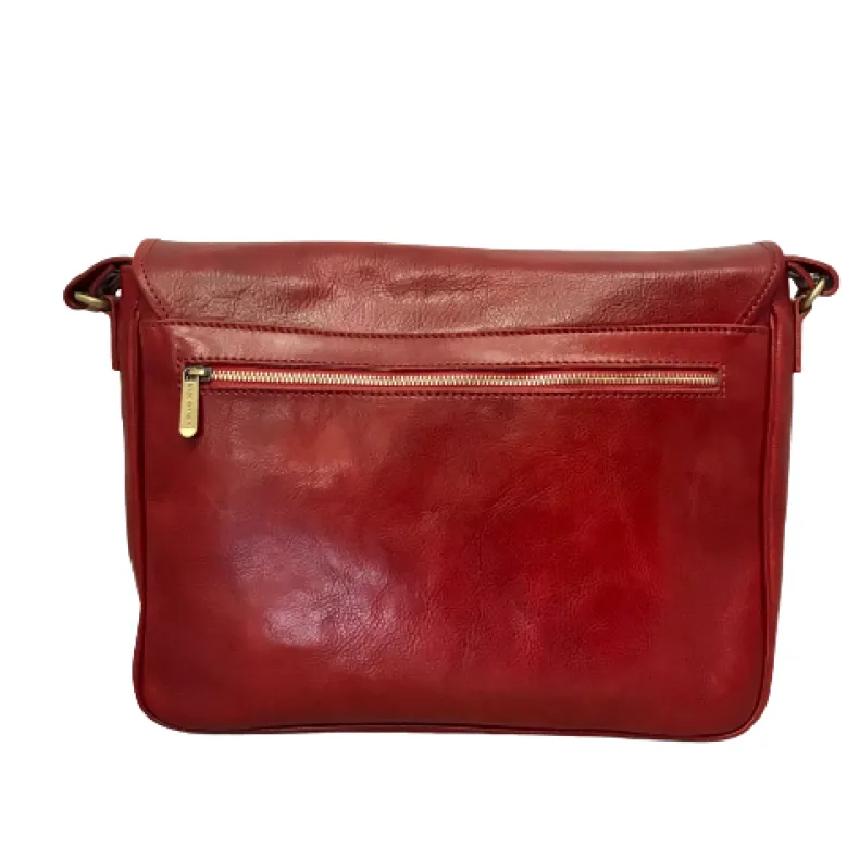 Classic Handcrafted Single Compartment Messenger