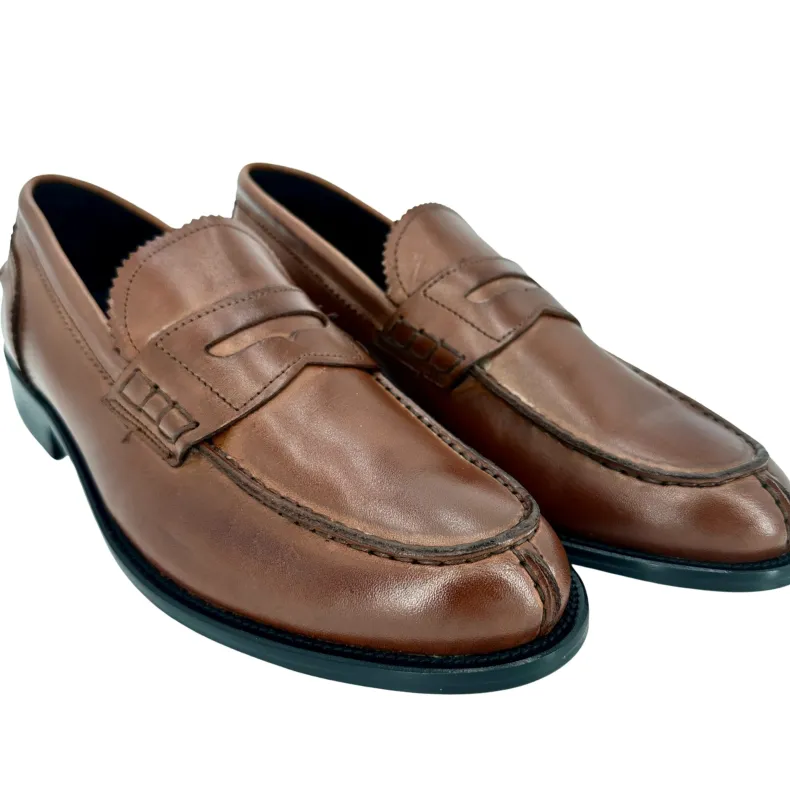 College Stitched Blake Shaded Leather