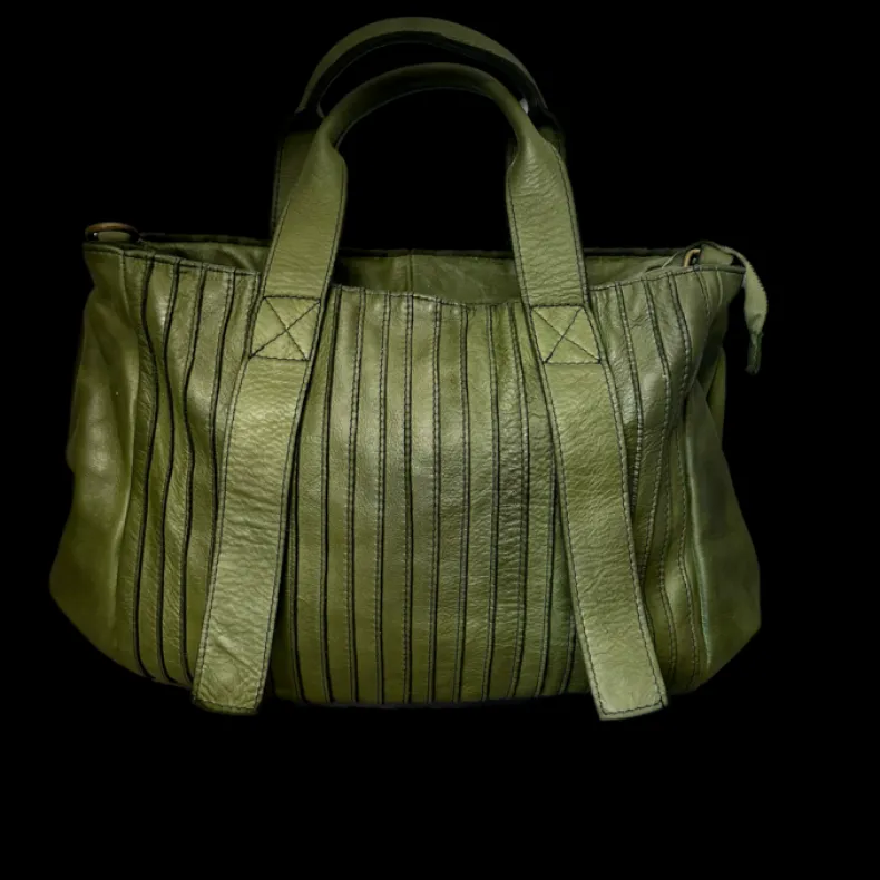 Dalia – Handcrafted Washed Leather Bag