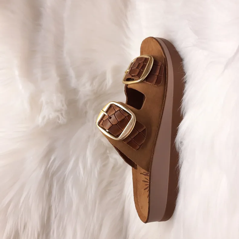 Double Buckle Slipper In Cognac Crocodile Leather