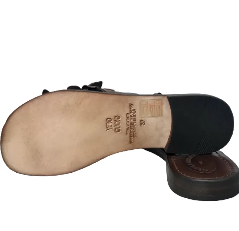 Fabiola – Dark Brown Leather Flip Flop