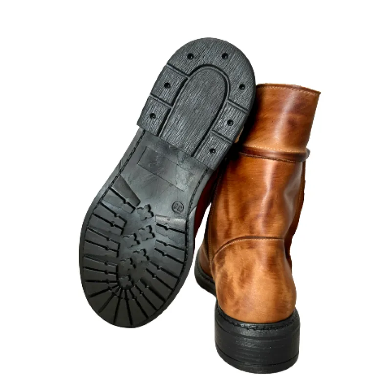 Handcrafted Amphibian Brushed Leather