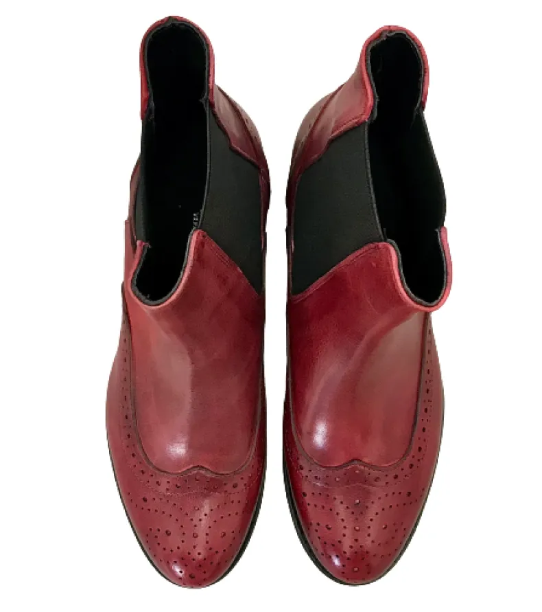 Handcrafted Beatles In Wine-colored Leather