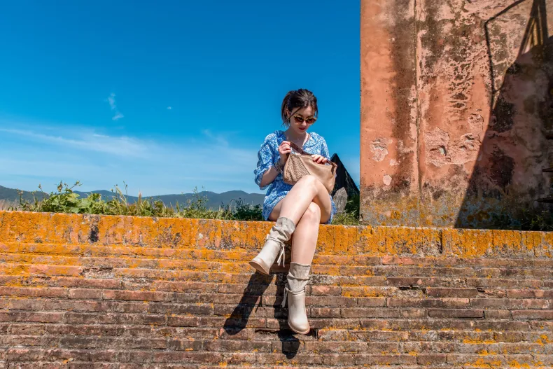 Handcrafted Boot In Beige Nubuck Leather