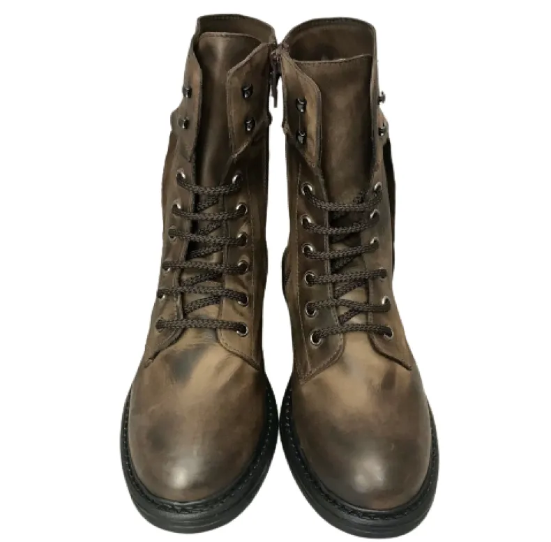 Handcrafted Dark Brown Amphibian