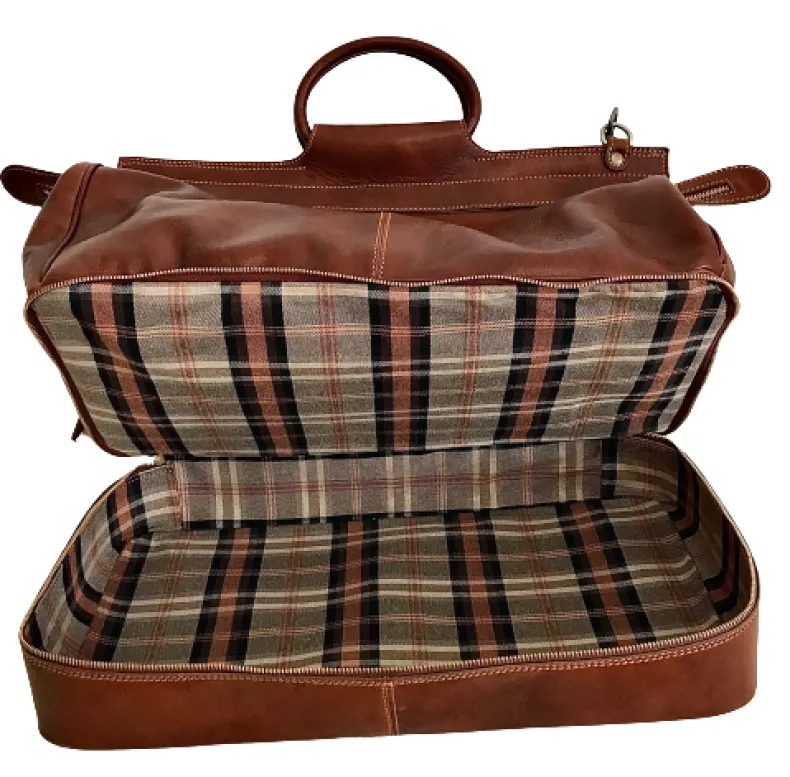 Handcrafted Duffel Bag With Rigid Compartment