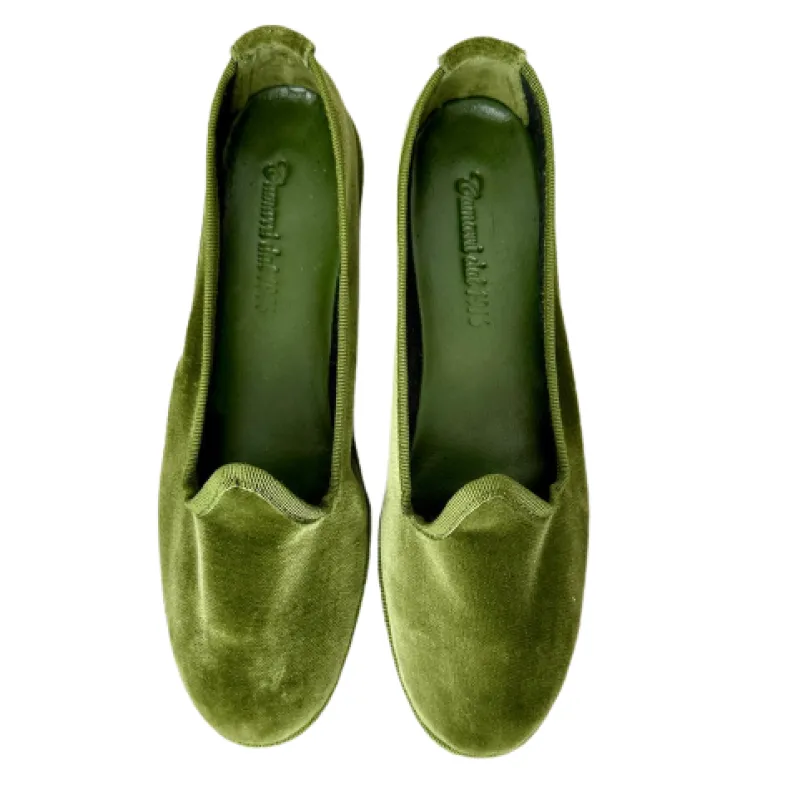 Handcrafted Friulian Shoes In Green Velvet