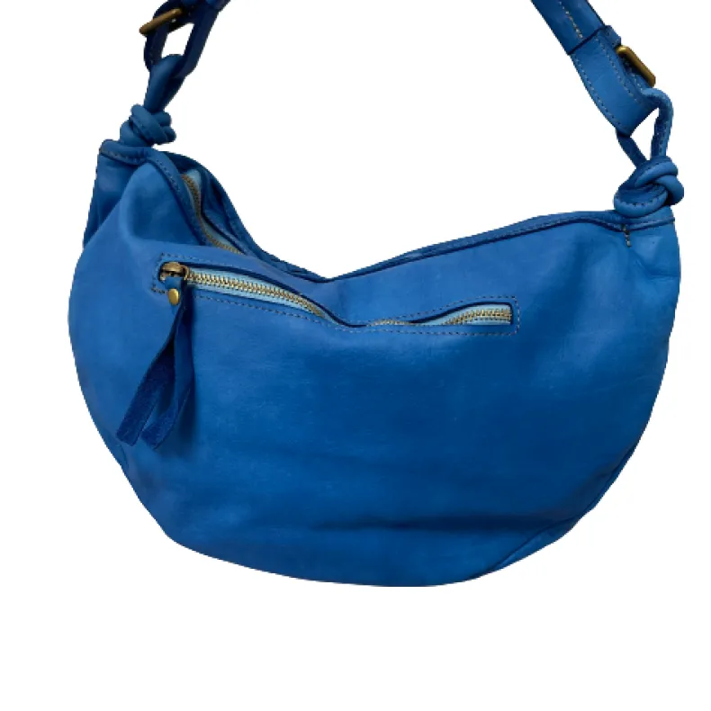 Handcrafted Leather Bag With Medium Weaving