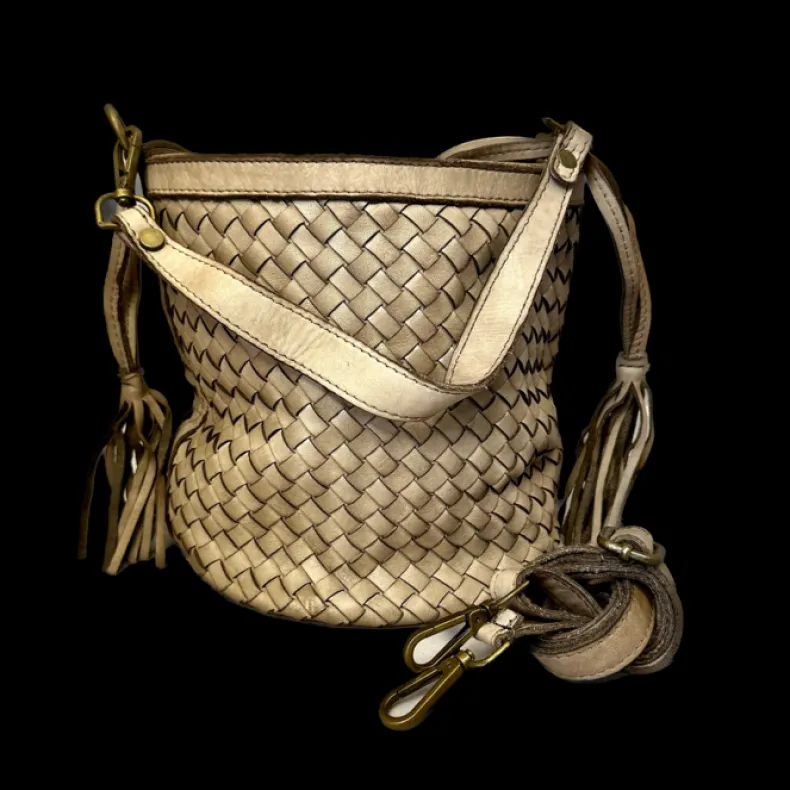 Handcrafted Woven Bucket Model Bag