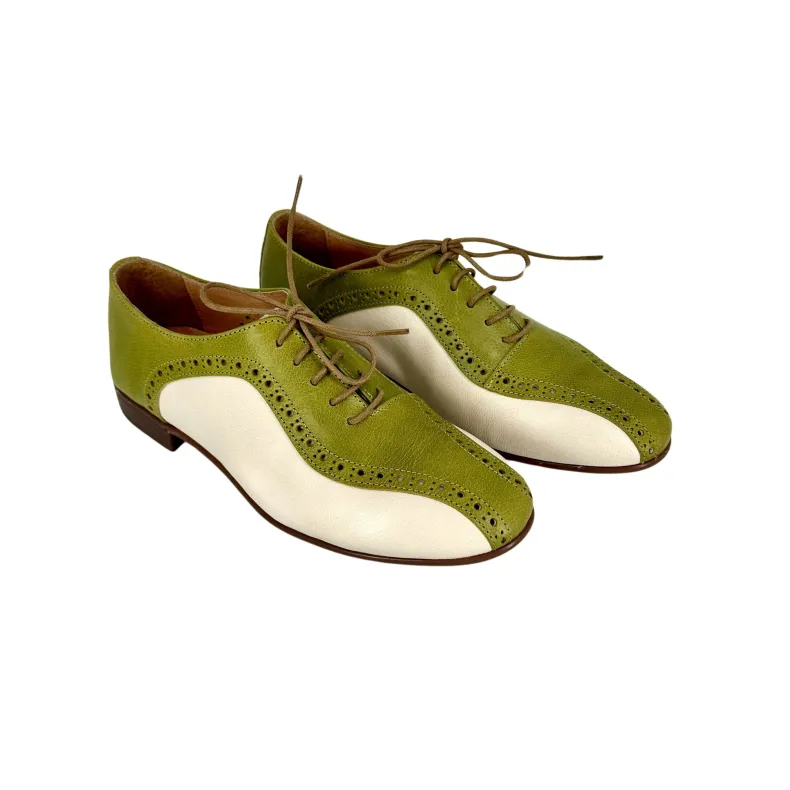 Handmade Lace-up In Green And Off-white Dipped Leather