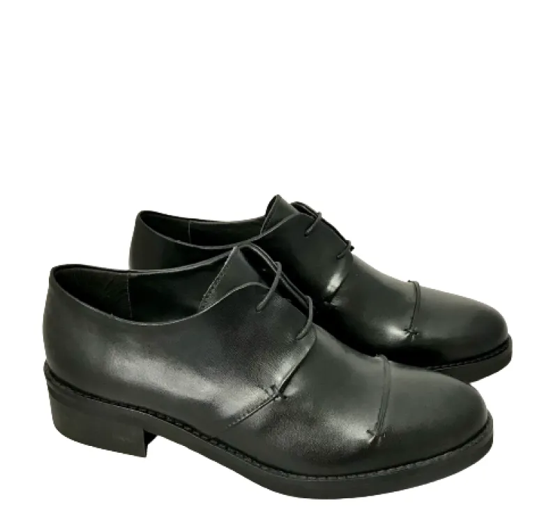 Lace-up In Black Leather