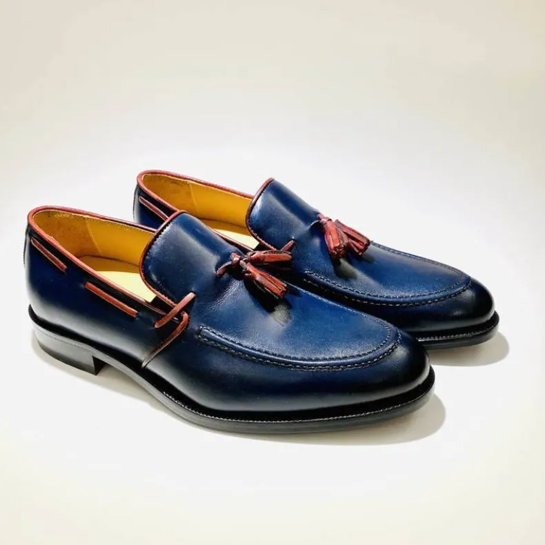 Loafer In Blue Leather Sole