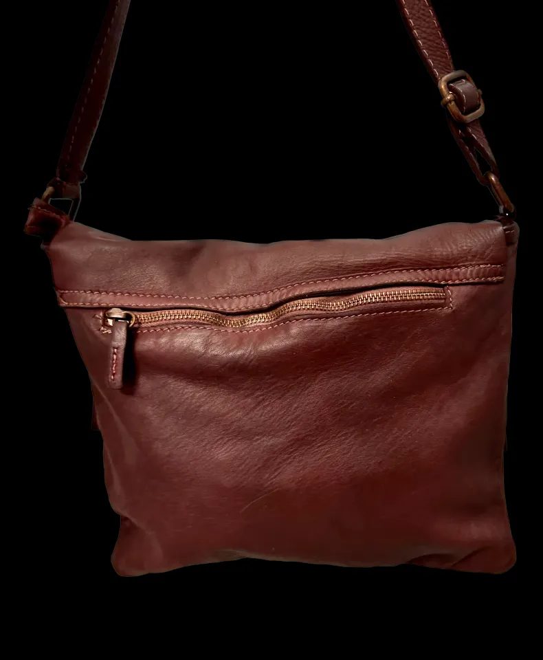 Meri – Smooth Leather Shoulder Bag
