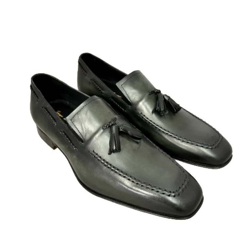 Moccasin In Green Leather With Screen-printed Tassels