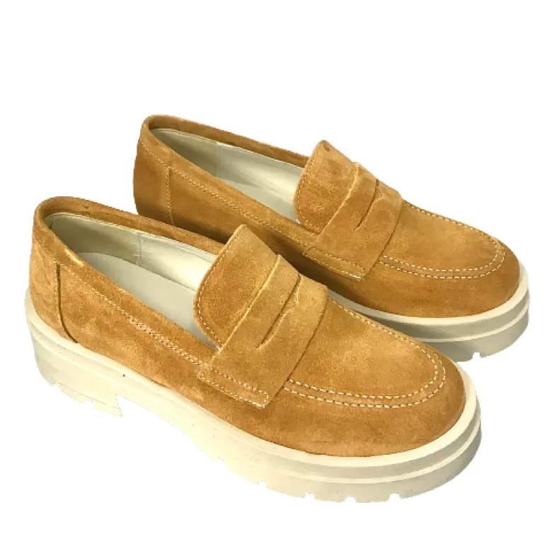 Moccasin With Leather Tank Sole
