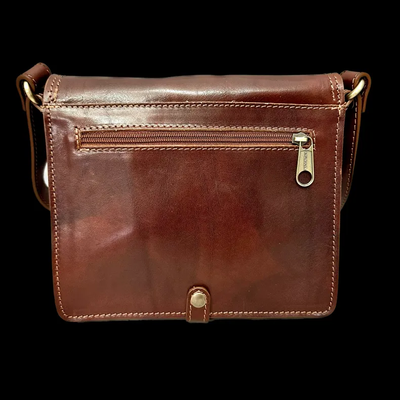 Rectangular Handcrafted Postman M