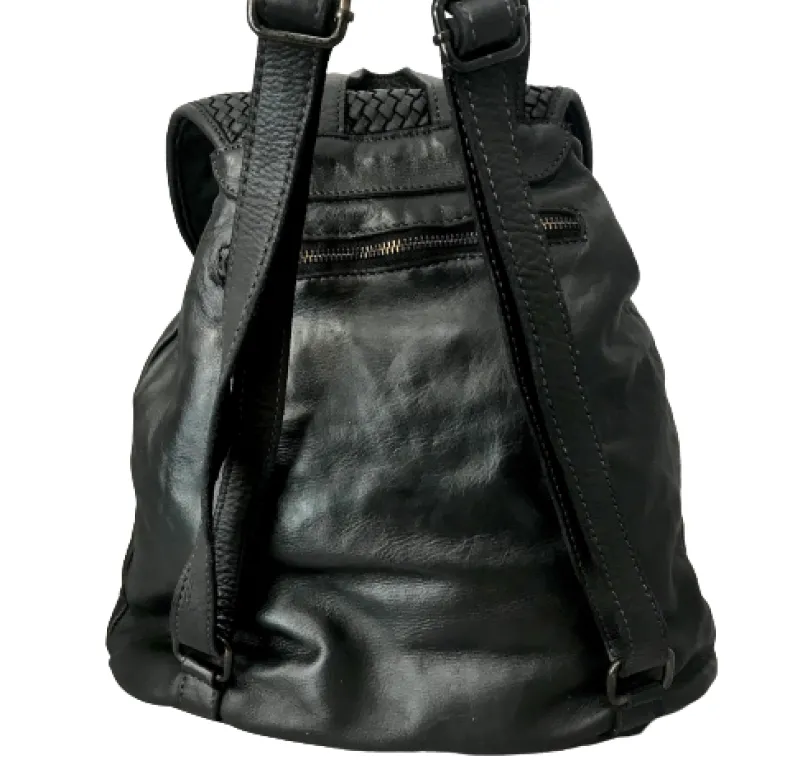 Tancredi – Handmade Taupe Backpack With Woven Flaps