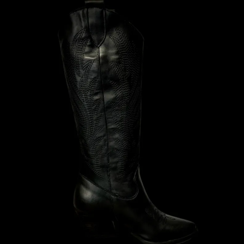 Texan Handcrafted In High Black Embroidered Leather