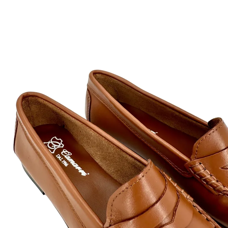 Unlined Leather College Moccasin