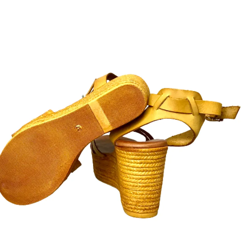Wedge Sandal In Yellow Leather