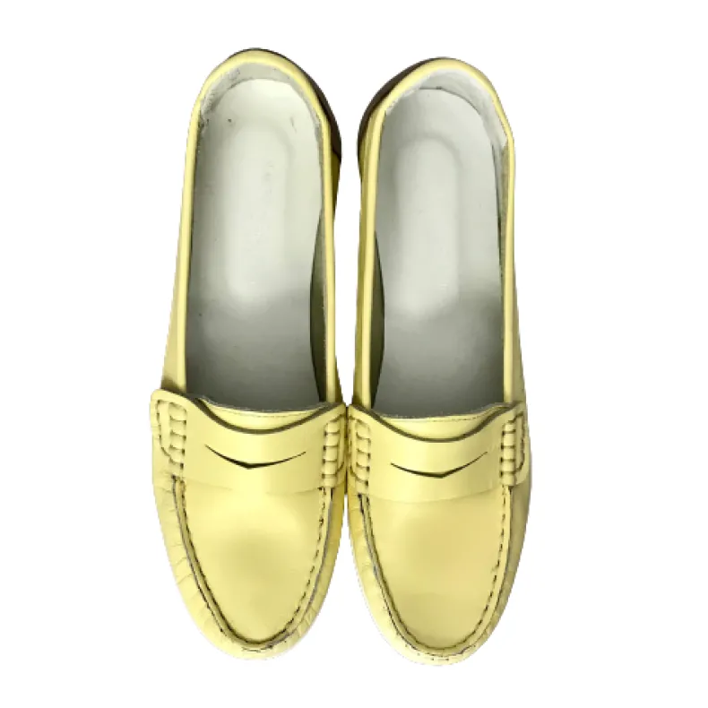 Yellow / Dove Gray Moccasin